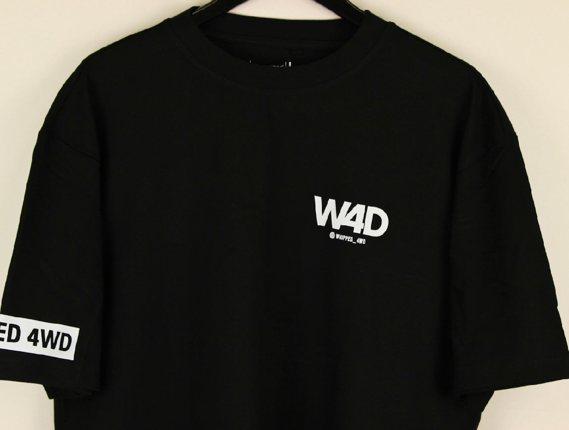 BLACK WHIPPED TEE